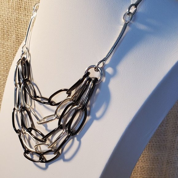 NWOT Premier Designs SIMPLICITY Necklace - Picture 1 of 5